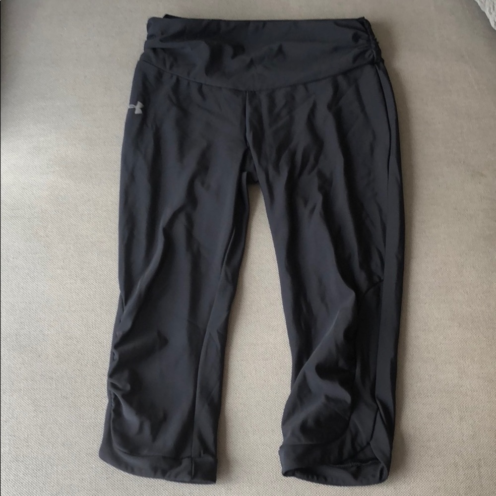 Under Armour cropped leggings - Size medium